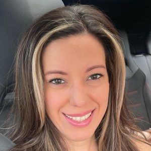 Meet your Posher, Vicki!